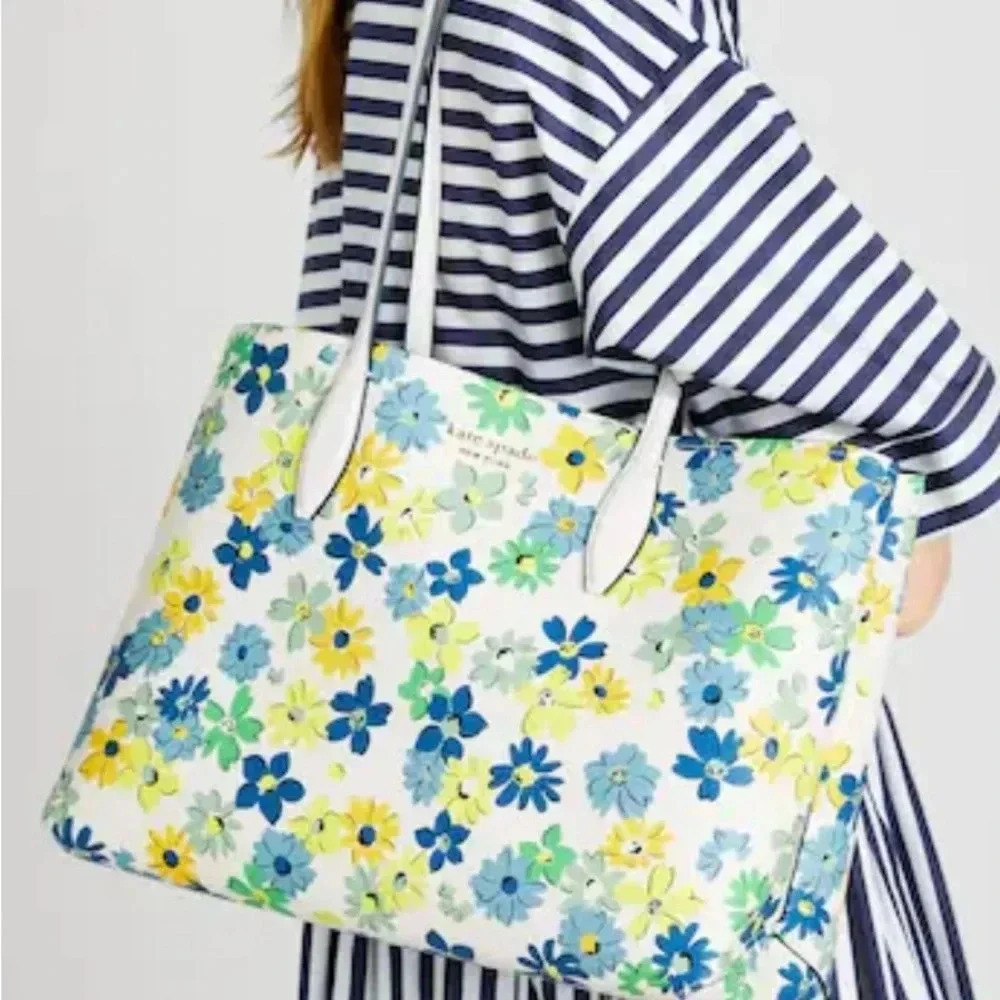Kate Spade All Day Floral Medley Large Tote w. Wristlet